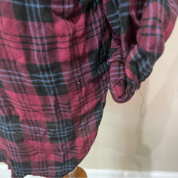 I’d : 23 Womens Red Plaid Collar Button Roll Sleeve Shirt Size L - Picture 4 of 5